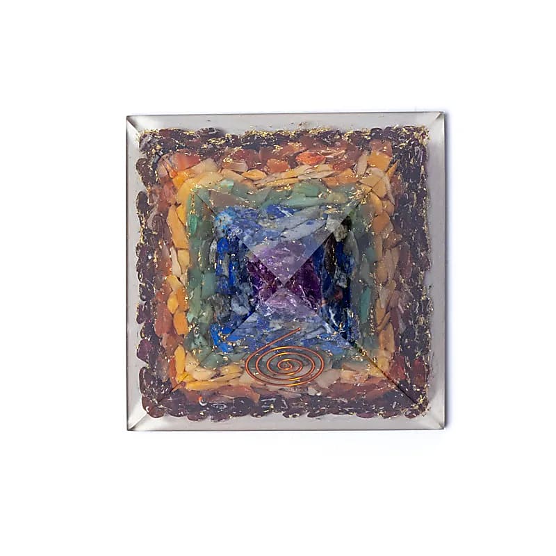 Čakrová orgonitová pyramida 6.5x7.2x7.6