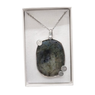 Cínovaný labradorit - oboustranný (ochranný talisman)