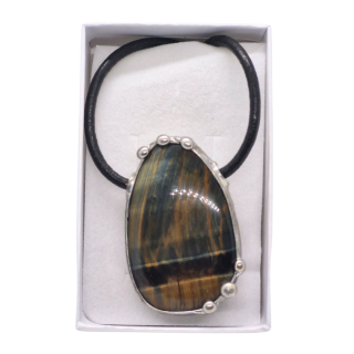 Cínované jestřábí oko (ochranný talisman)
