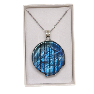 Cínovaný vlk z labradoritu (ochranný talisman)