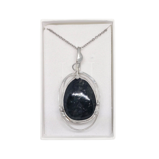 Cínovaný merlinit (ochranný talisman)