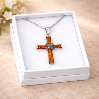 Stříbrný přívěsek s jantarem - Masivní kříž + dárková krabička a nerezový řetízek